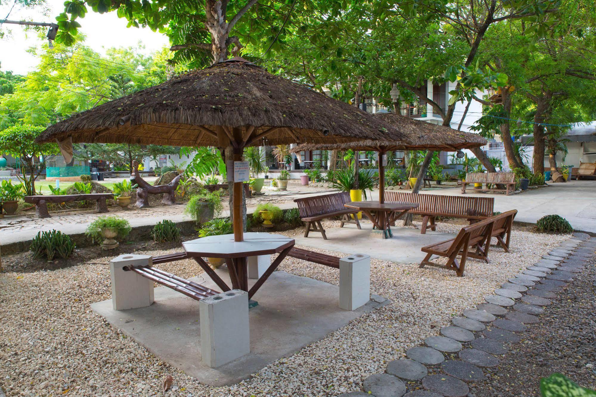 Karancho Beach House Lapu-Lapu City Exteriér fotografie